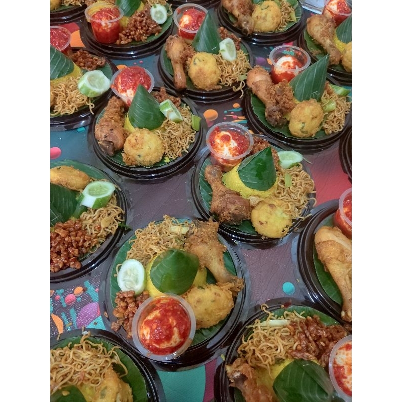 

Tumpeng Mini Dapur Mama Lins