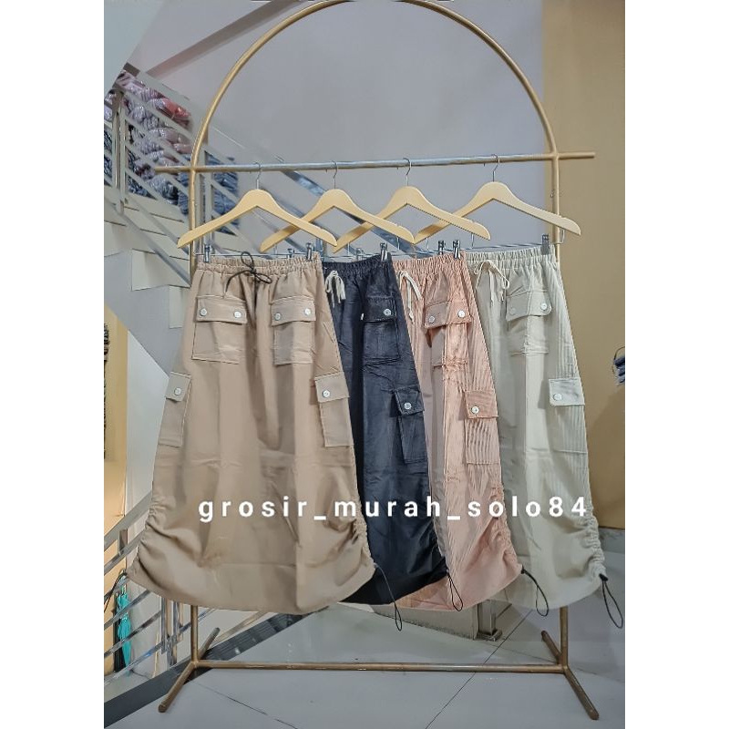 Rok Wanita Corduroy Cargo Polos Mayung Best Seller