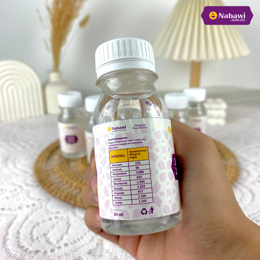 

Air Zam Zam Kecil Mini 80 ml Air ZamZam 500 ml Harga Satuan Kemasan Botol Oleh Oleh Haji dan Umroh