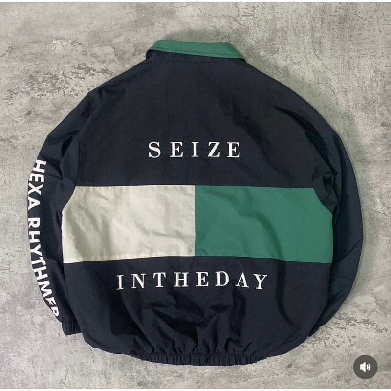 Jacket Windbreaker Colorblock Attention