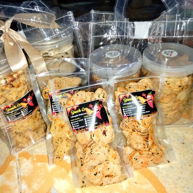 

Kerupuk seblakKerupuk seblak kering, Krupuk kriuk, seblak kering, cemilan, makanan ringan kering, makanan pedas, Snack