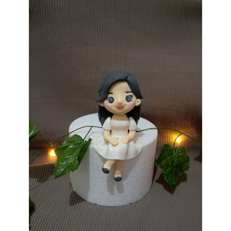 

custom topper figurine fondant human