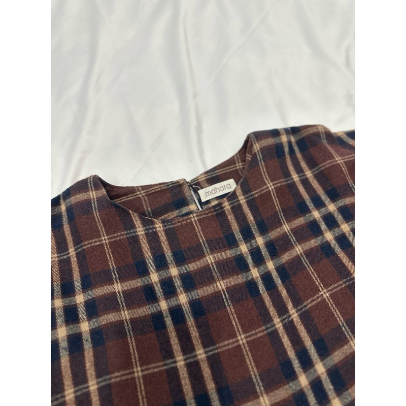 Preloved - KEMEJA BLOUSE by MAHARA.ID