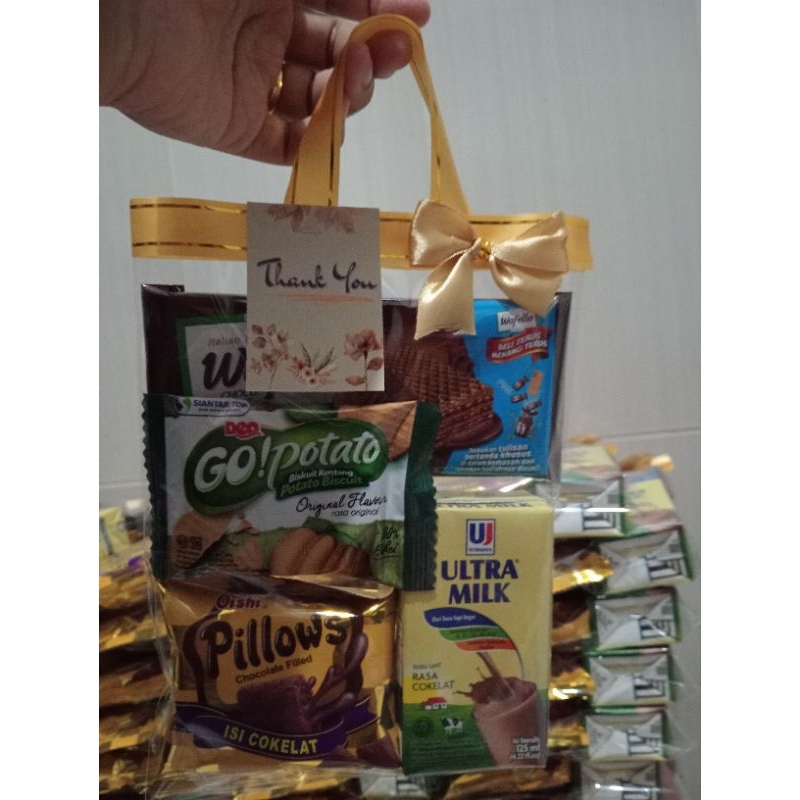 

Paket snack tanpa chiki,ulang tahun,khitan dll tanpa chiki Khusus pengiriman instan