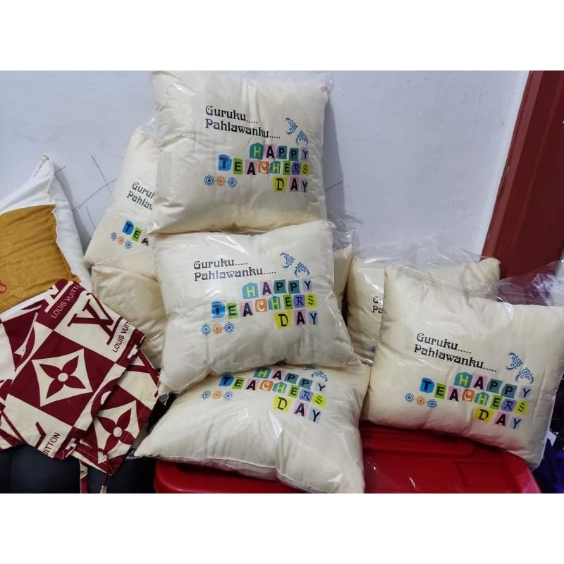 BANTAL HARI GURU