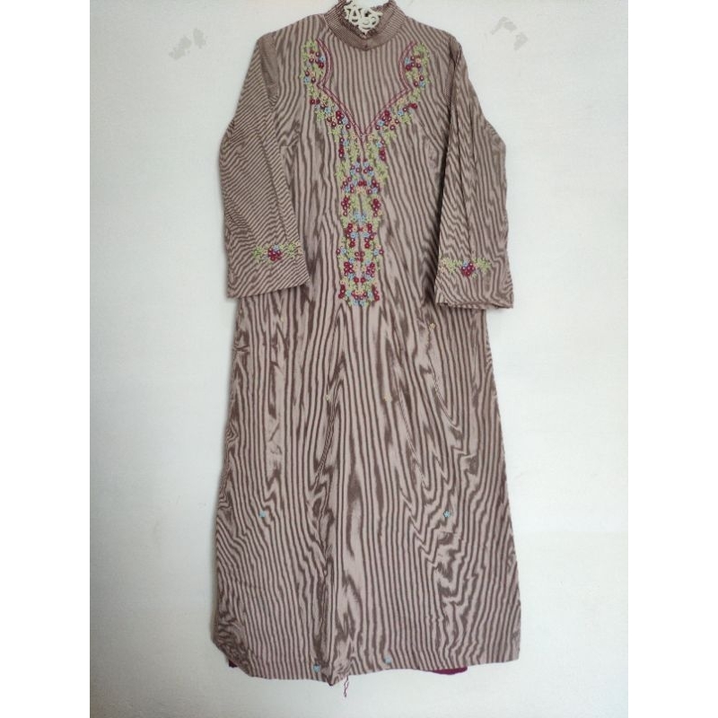 Gamis Cotton Bunga Flower Sulam Bordir Premium Maroon Garis-garis Cewek Wanita