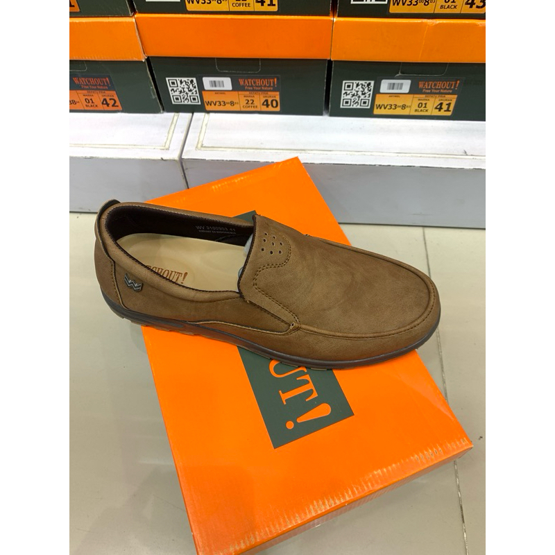 Sepatu kasual pria By/WATCHOUT Art:WV310090321