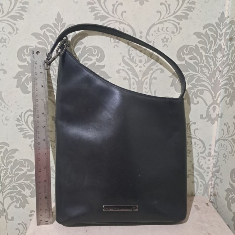 Tas pesta kulit renoma preloved