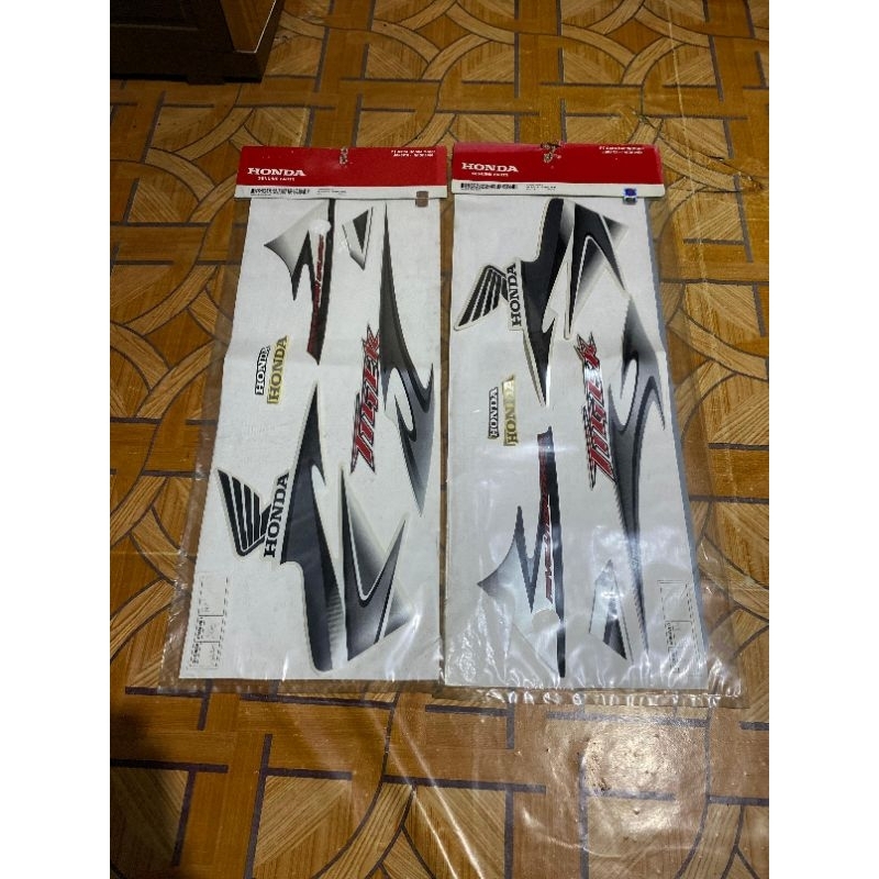 STRIPING TIGER REVO ORIGINAL AHM