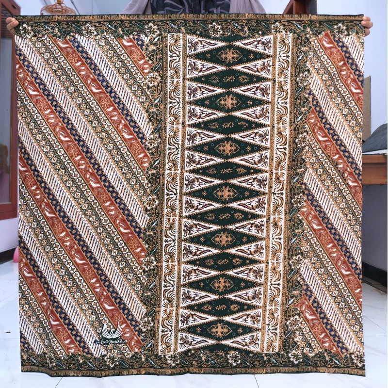 Lar Gurda Seri KESIKAN WARNA