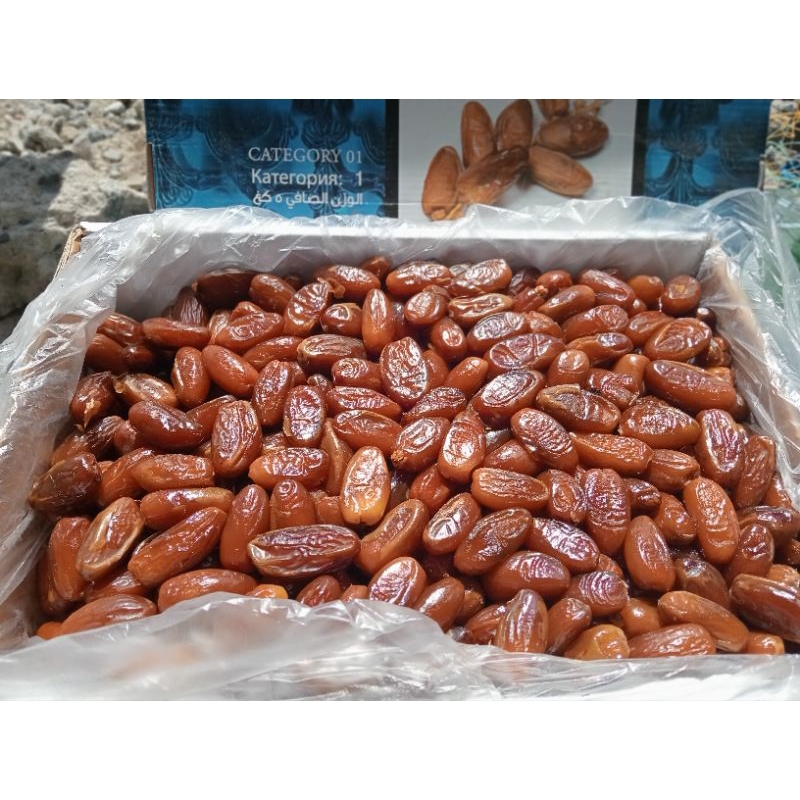 

Barari Madu / Kurma Madu kemasan 5kg / kurma madu 1 dus / Tunis madu barari/ Oleh oleh haji umroh