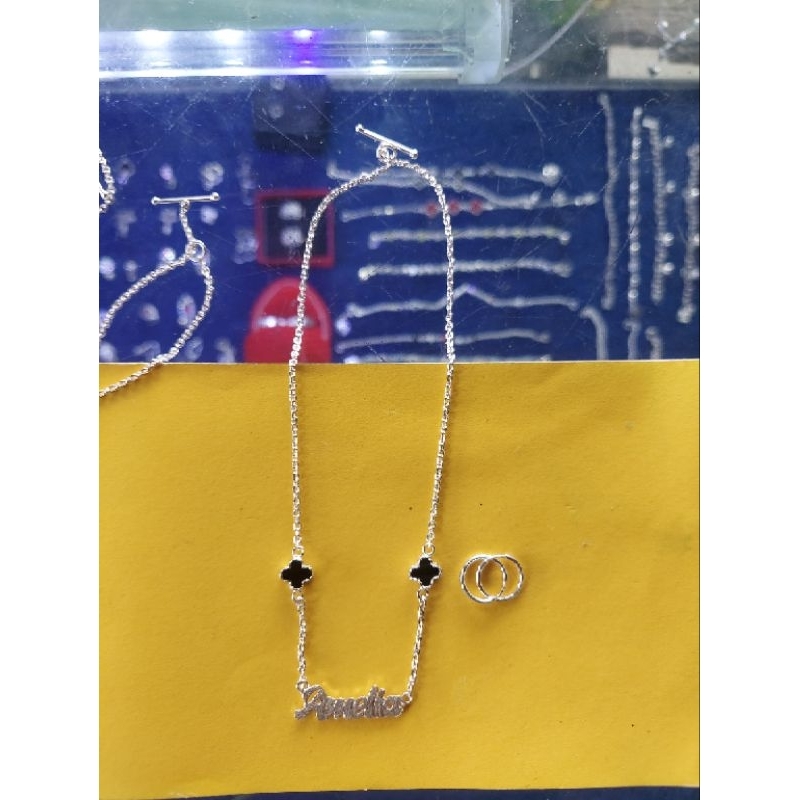 kalung nama anak perak mainan clover