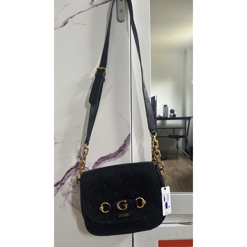 Tas Guess Izzy Peony Hitam 3 Compartment Black