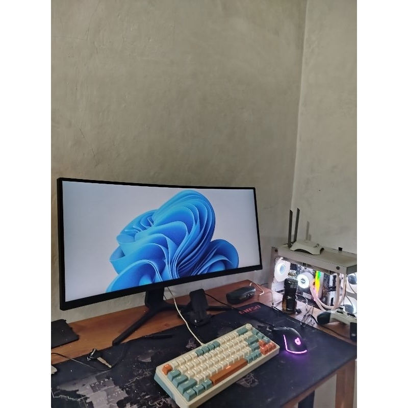 RYZEN 5 4500 + Monitor Xiaomi 30inch curved ultrawide / NOT RYZEN 5 5600 / NOT RYZEN 5 5600X / NOT R