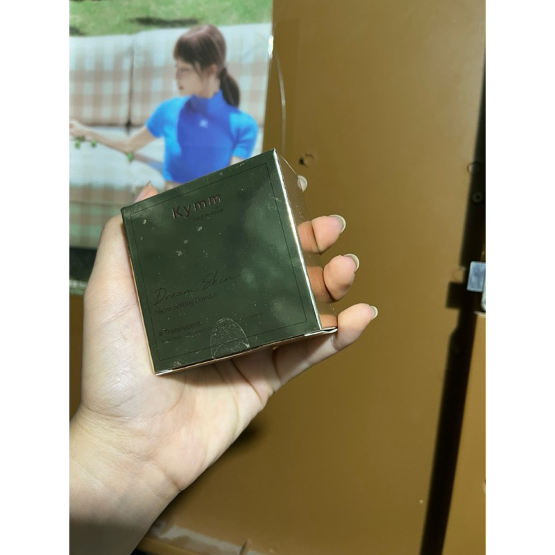 

kym loose podwer preloved dream skin micro setting powder