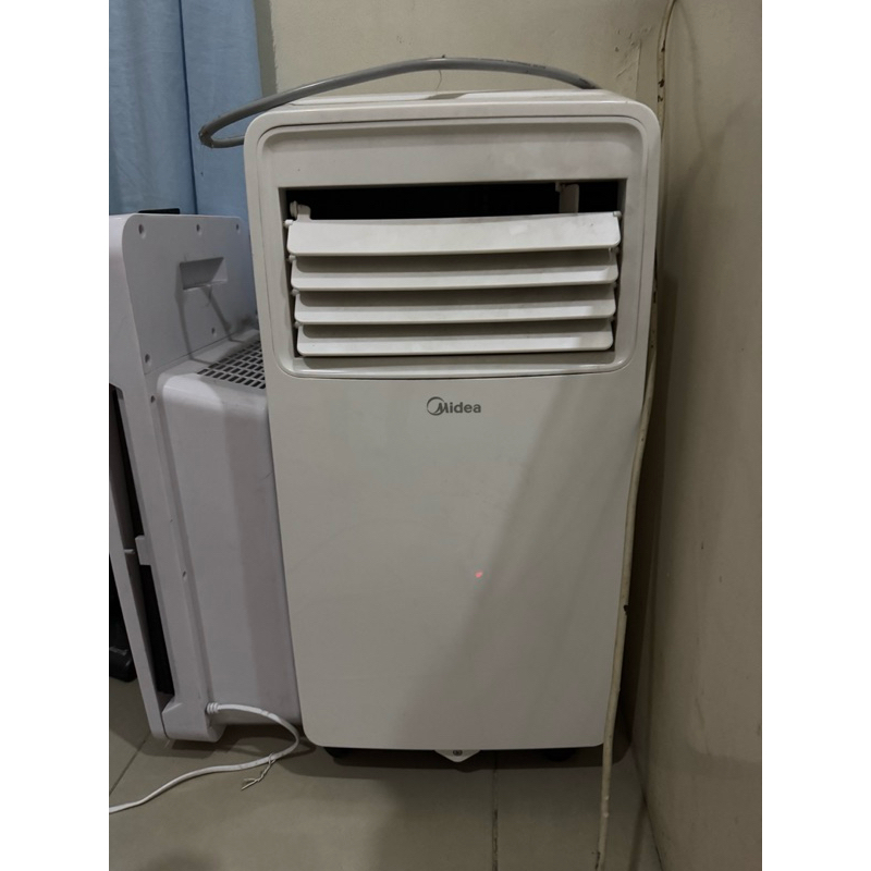 AC PORTABLE MIDEA 1/2 PK Second