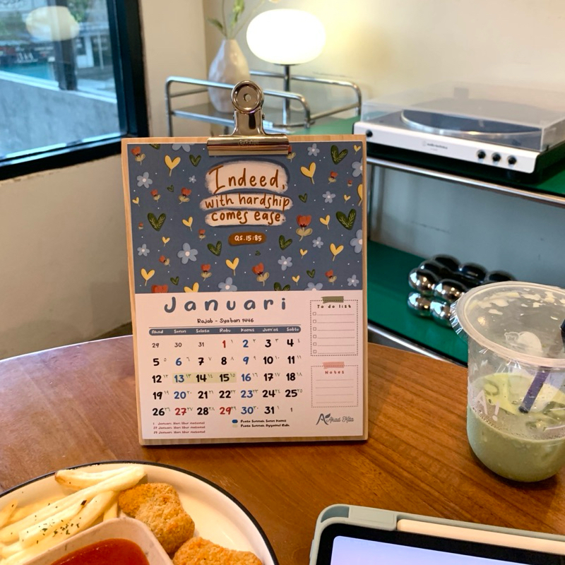 

Kalender Meja Desk Duduk 2025 Calendar Islamic Motivation Remider Wanita Hijab Cute Aesthetic Kayu by Akad Kita