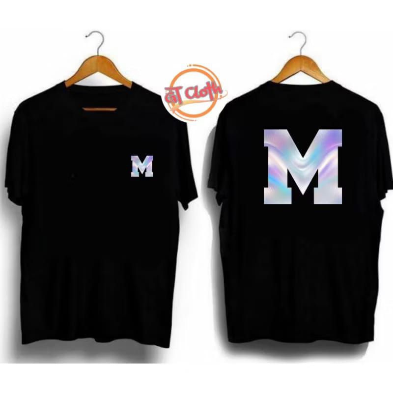 "KAOS DISTRO HOLOGRAM INISIAL HURUF M / KAOS CUSTOM / UNISEX BAHAN COTTON COMBED 30S