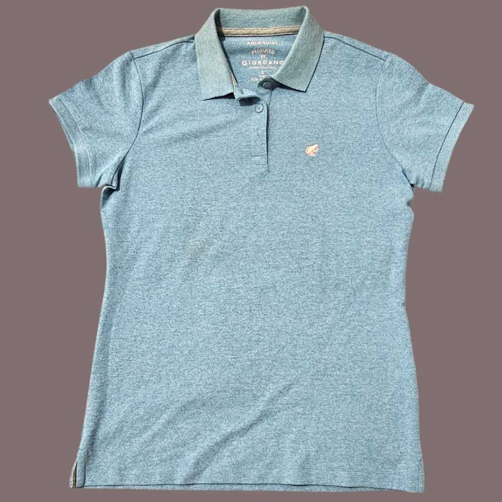 QQ Kaos Berkerah POLO Shirt Produced by Giodano Size L Warna biru Mudah Kaos Cewek Kaos Wanita