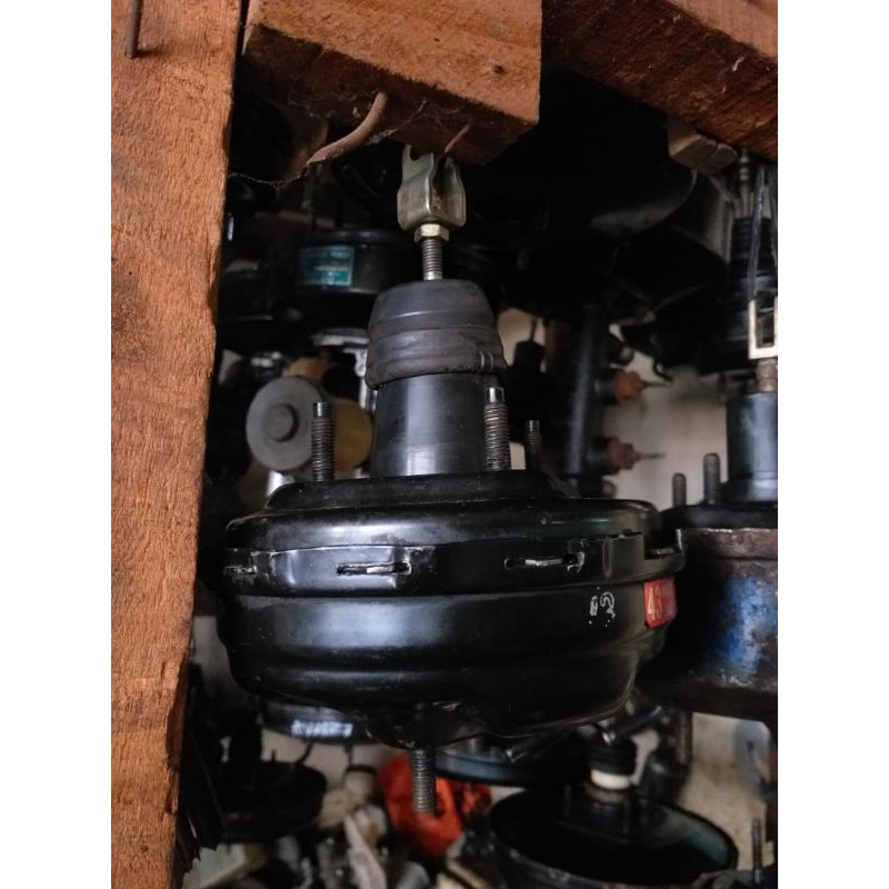 1 SET BOSTER REM CHARADE/CLASSY