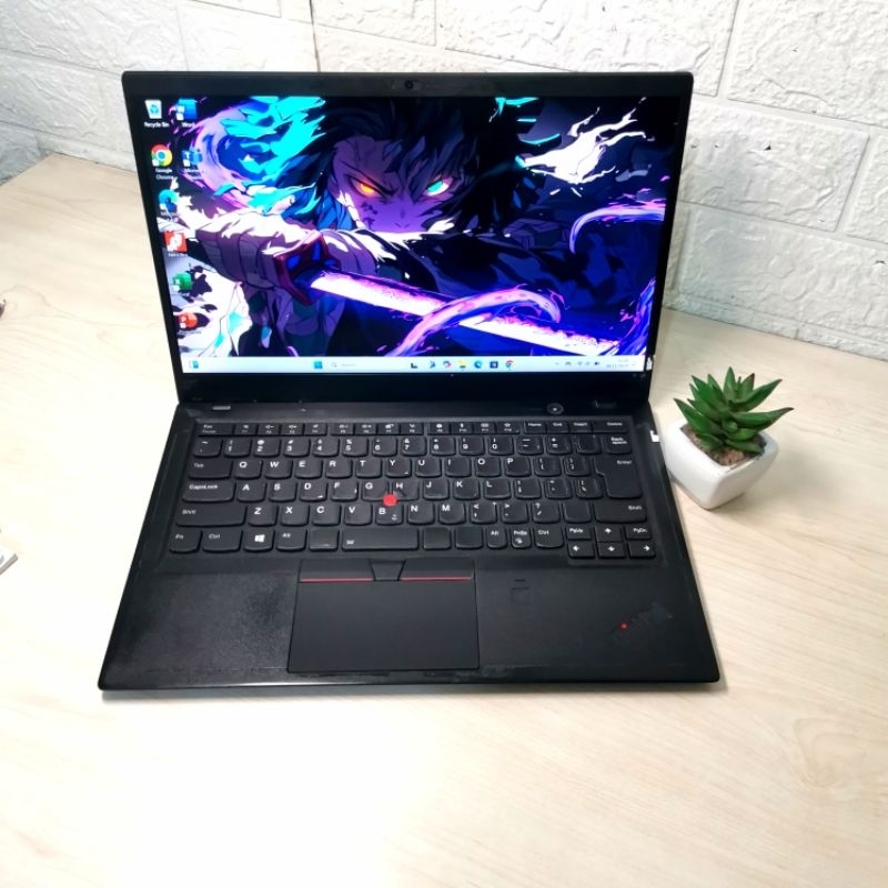 lenovo thinkpad x1 carbon gen 6 i5-8th (8/256)