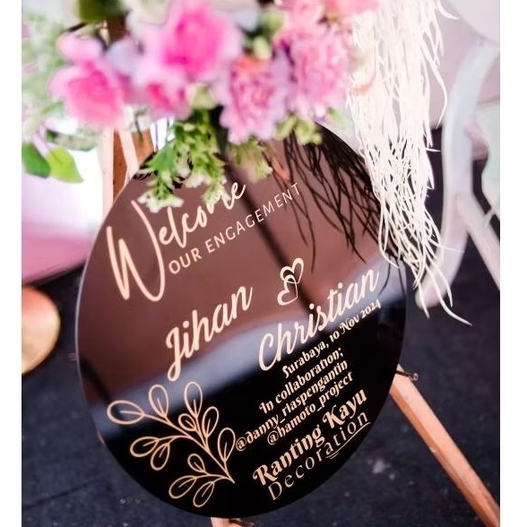 

Cutting Sticker Welcome Wedding Siraman Engagement Tedhak Siten Untuk Akrilik Bulat