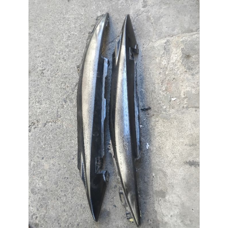 dek belakang kanan kiri body suzuki skywave 125