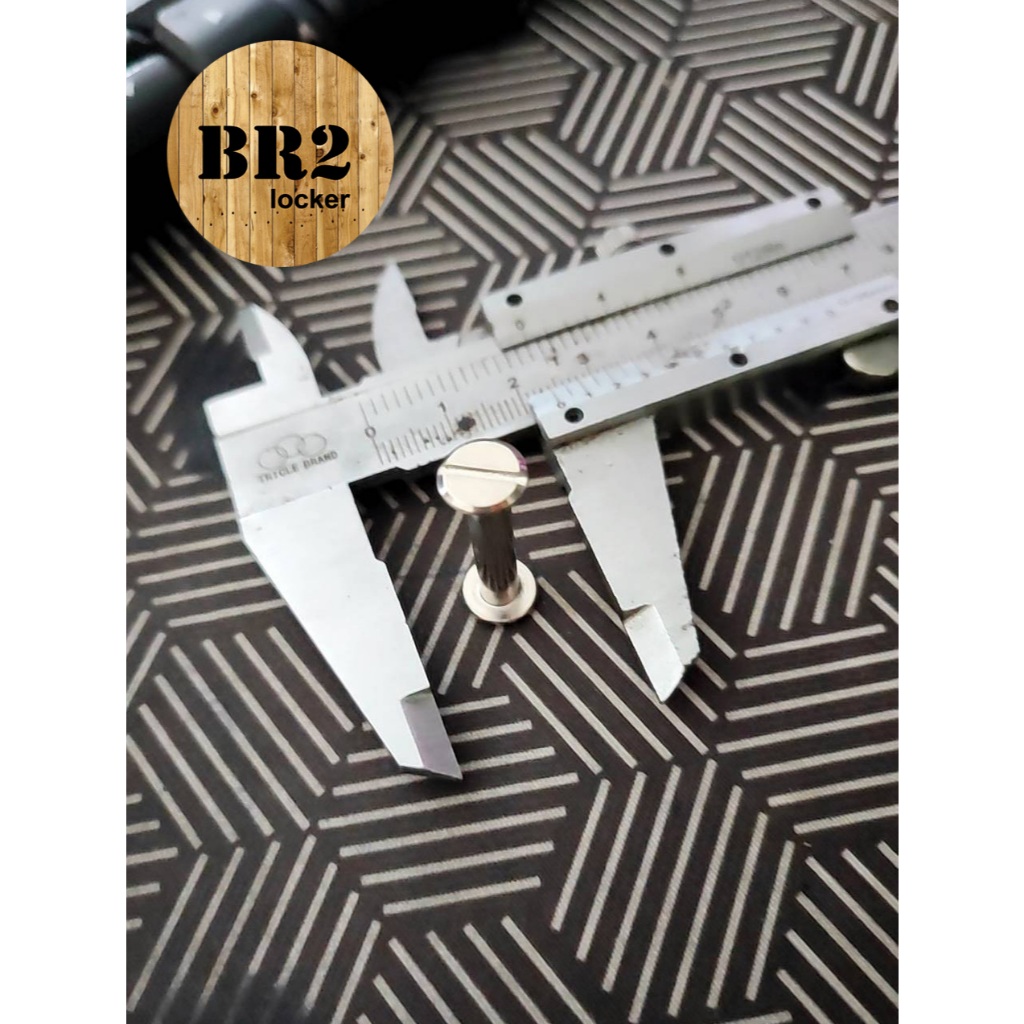 

Baut Jilid buku 25 mm (obeng minus) warna warna silver nikel