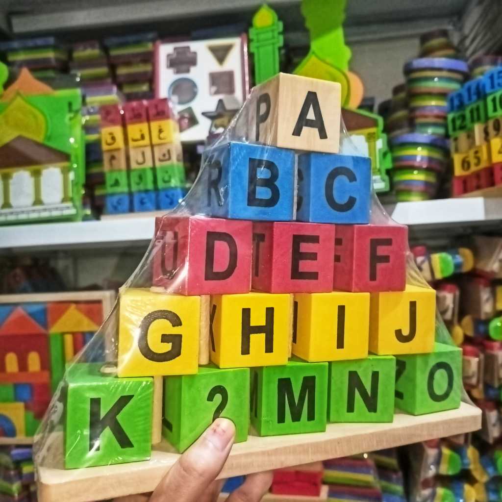 Piramida Huruf Jumbo Mainan Edukasi Anak Mengenal Abjad Balok Susun Montessori