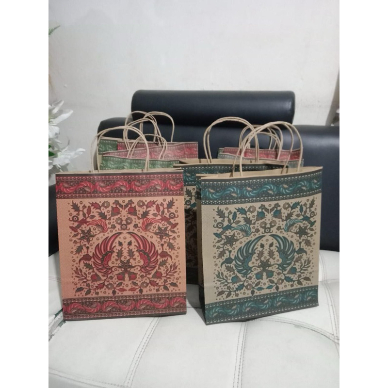 

PAPERBAG BATIK MURAH BESAR XL // TAS KERTAS BATIK MURAH BESAR