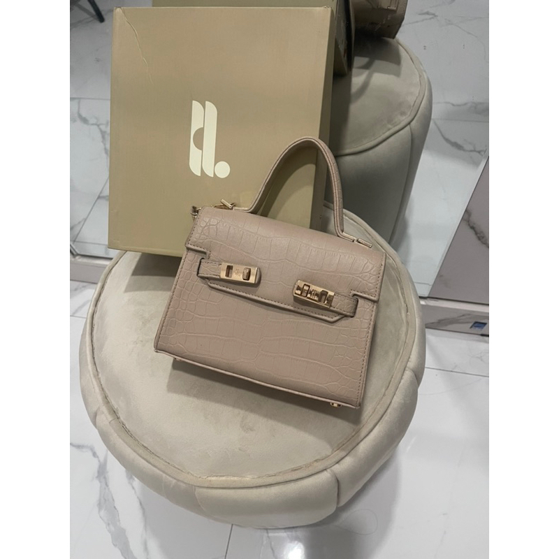 Tas Heylocal id