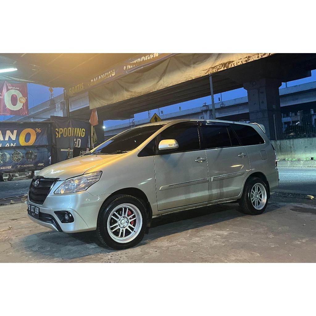 PELEK MOBIL RPF01 R17 UNTUK INNOVA TERIOS RUSH ERTIGA TIPE HSR BOROKO BLY 01 R17 SANDY SILVER