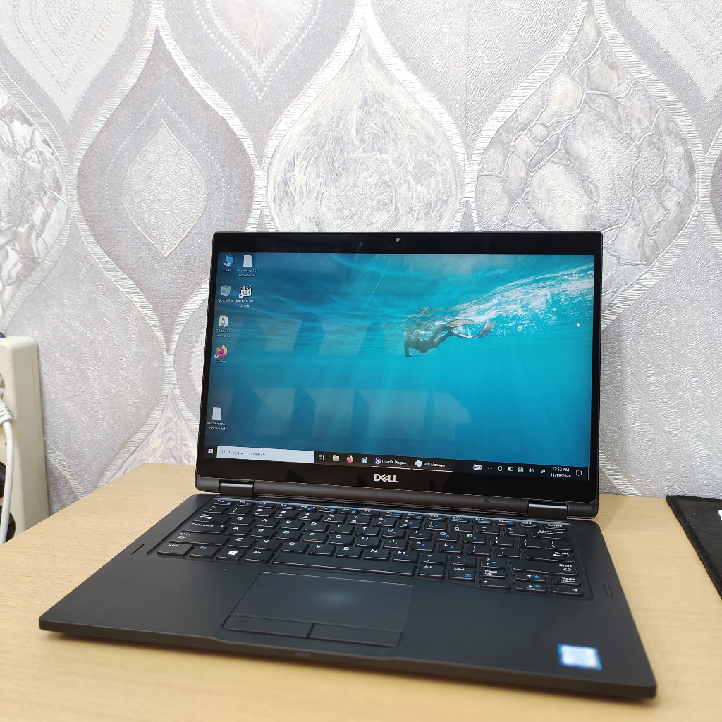Dell Latitude 7390 2-in-1 Intel i7-8th Gen Touchscreen