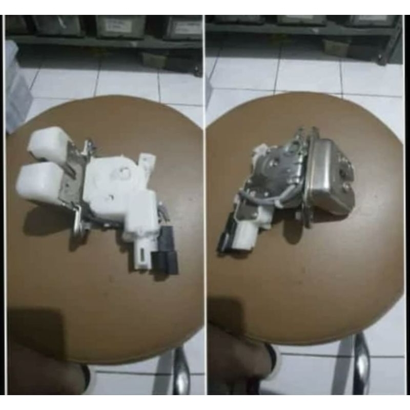 Door lock bagasi toyota agya,alya,sigra,calya original