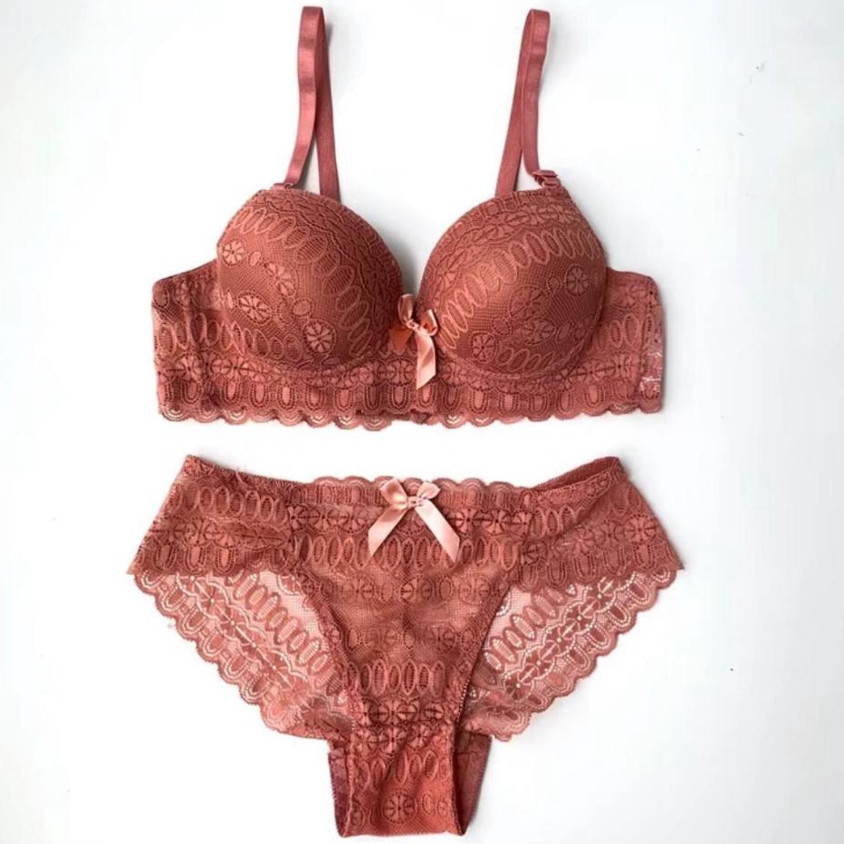 Hemat BH IMPORT KAWAT BRUKAT SET BH SEXY  CD UKURAN 36  42