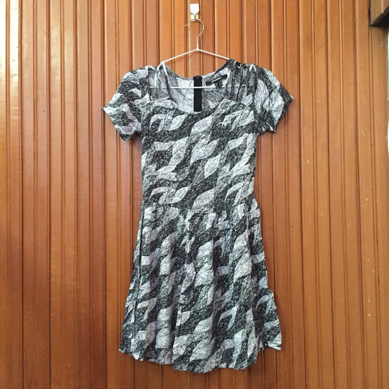 Dress Insight 6 Preloved
