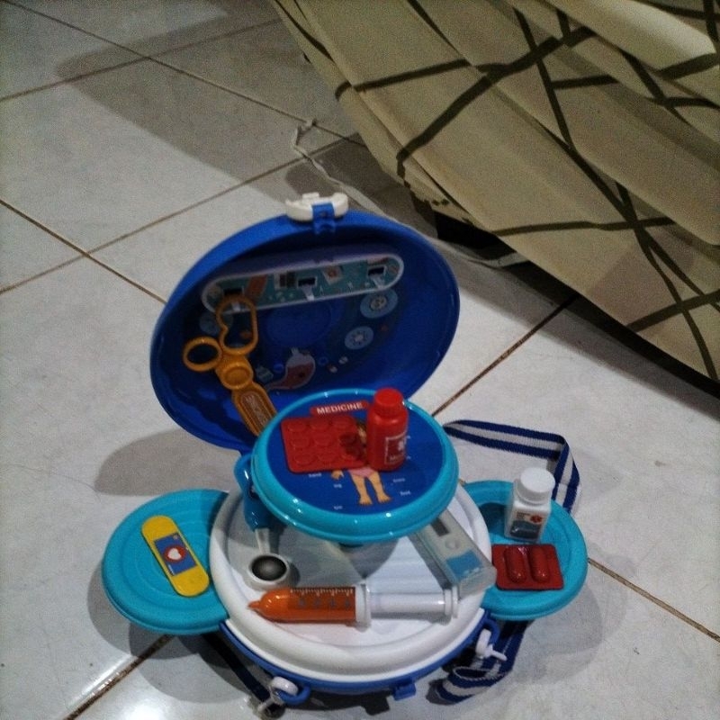 Preloved mainan dokter dokteran Miniso