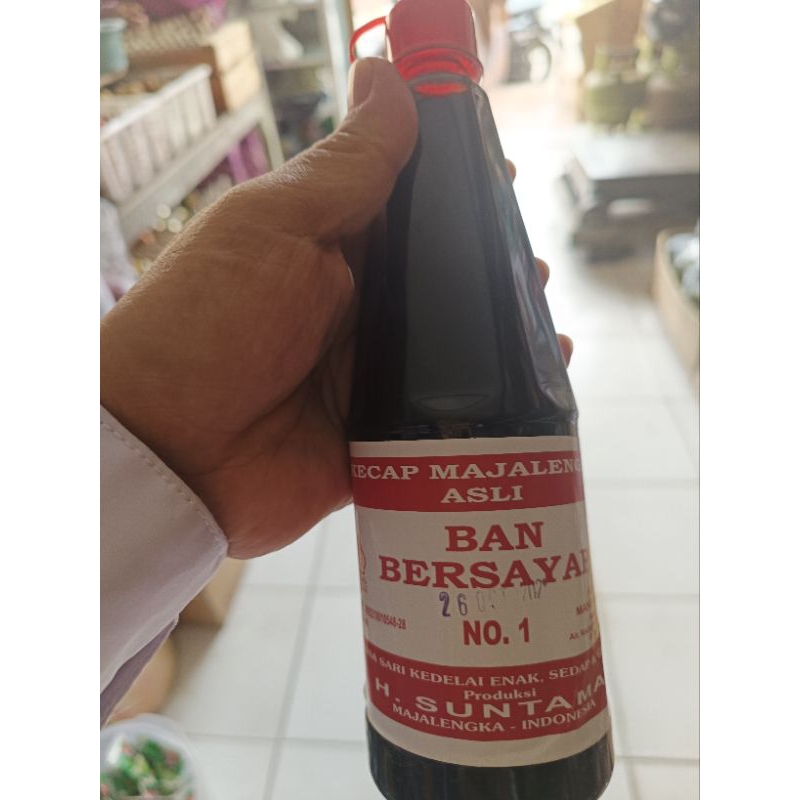 

Kecap Manis Sedang Ban Bersayap Asli Majalengka 320ml