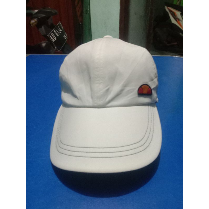 topi_ellesse_vintage