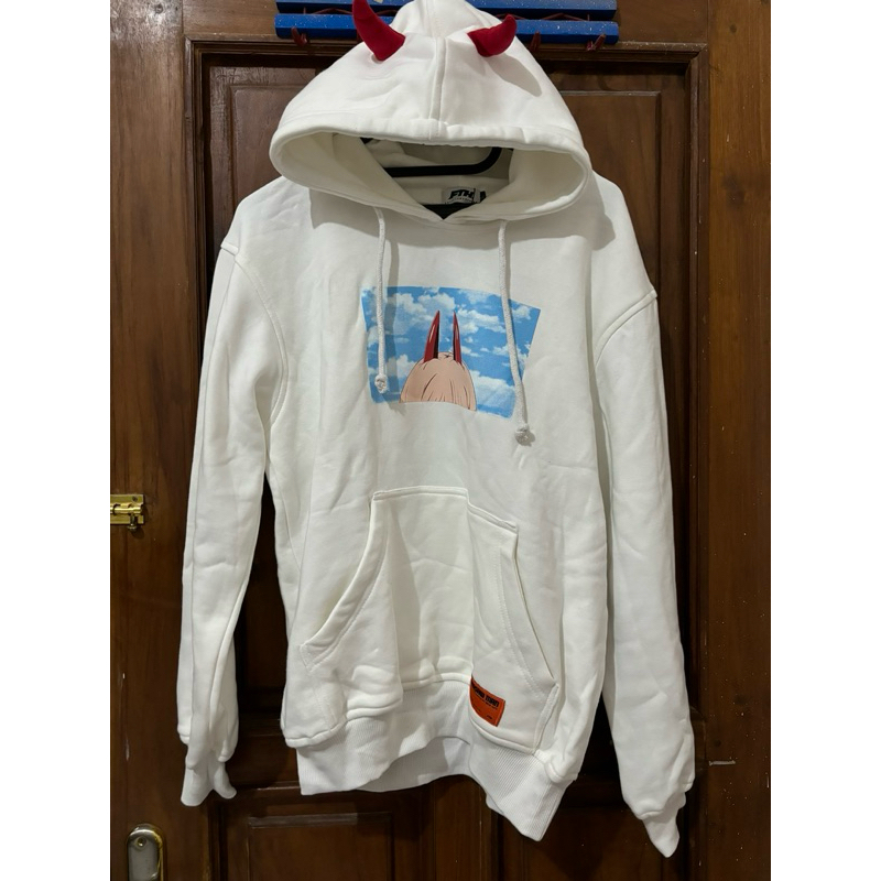 Faith Industries Chainsaw Man Hoodie size L