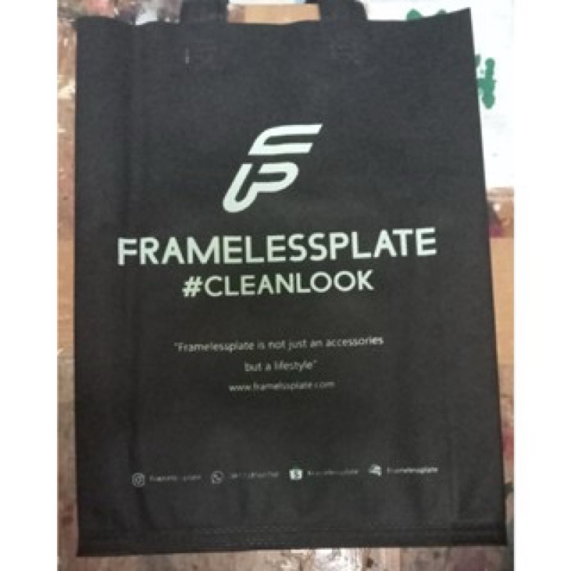 

Paperbag granlessplate Link penambahan Jasa Sablon untuk goodie bag JUMBO