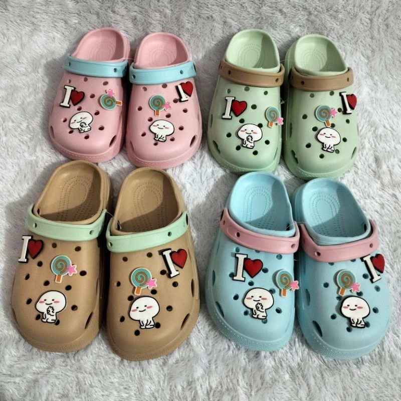 SANDAL BAIM TUTUP ANAK CEWE FULL AKSESORIS MEREK BOLONI