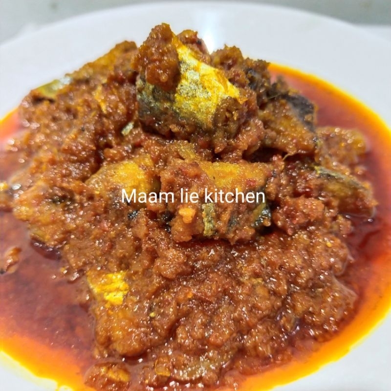 

Sambel ikan asin tenggiri khas Kalimantan