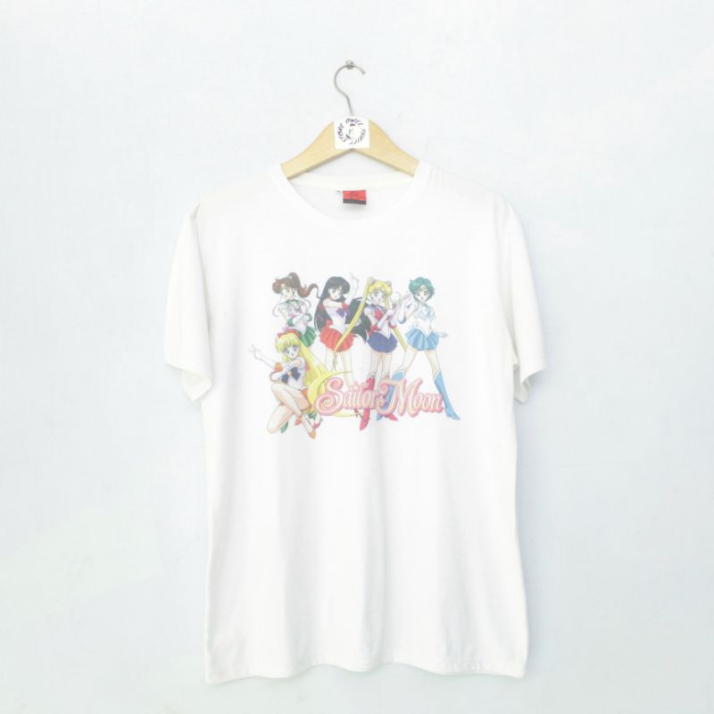 kaos sailor moon