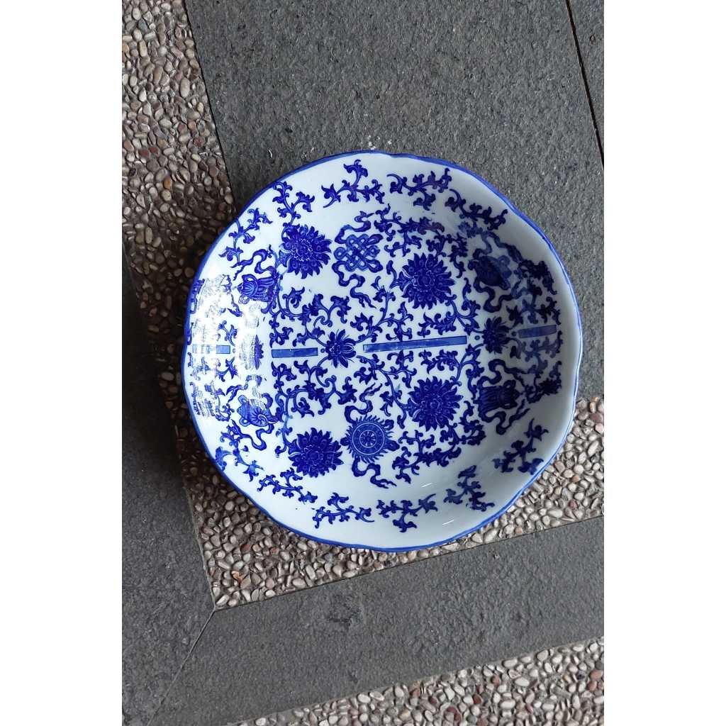 piring saji keramik putih biru model cekung 30 cm