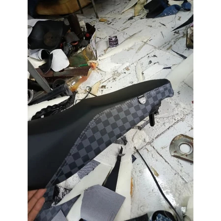 Jok Motor Beat Kombinasi  Motif Catur + Mbtech - Jok motor beat carbon catur