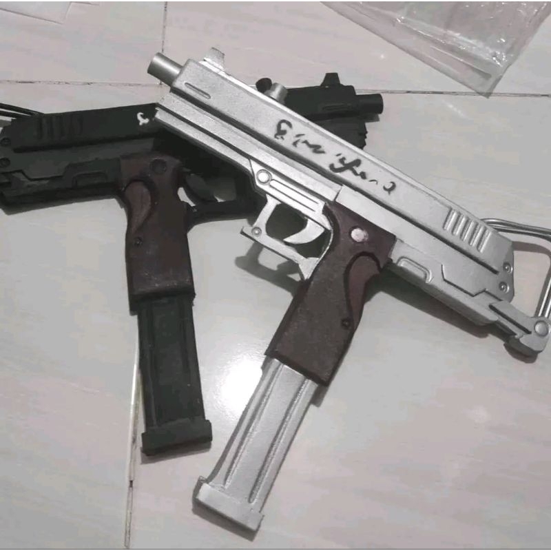 Lelang Weapon Dual Uzi KAFKA HSR