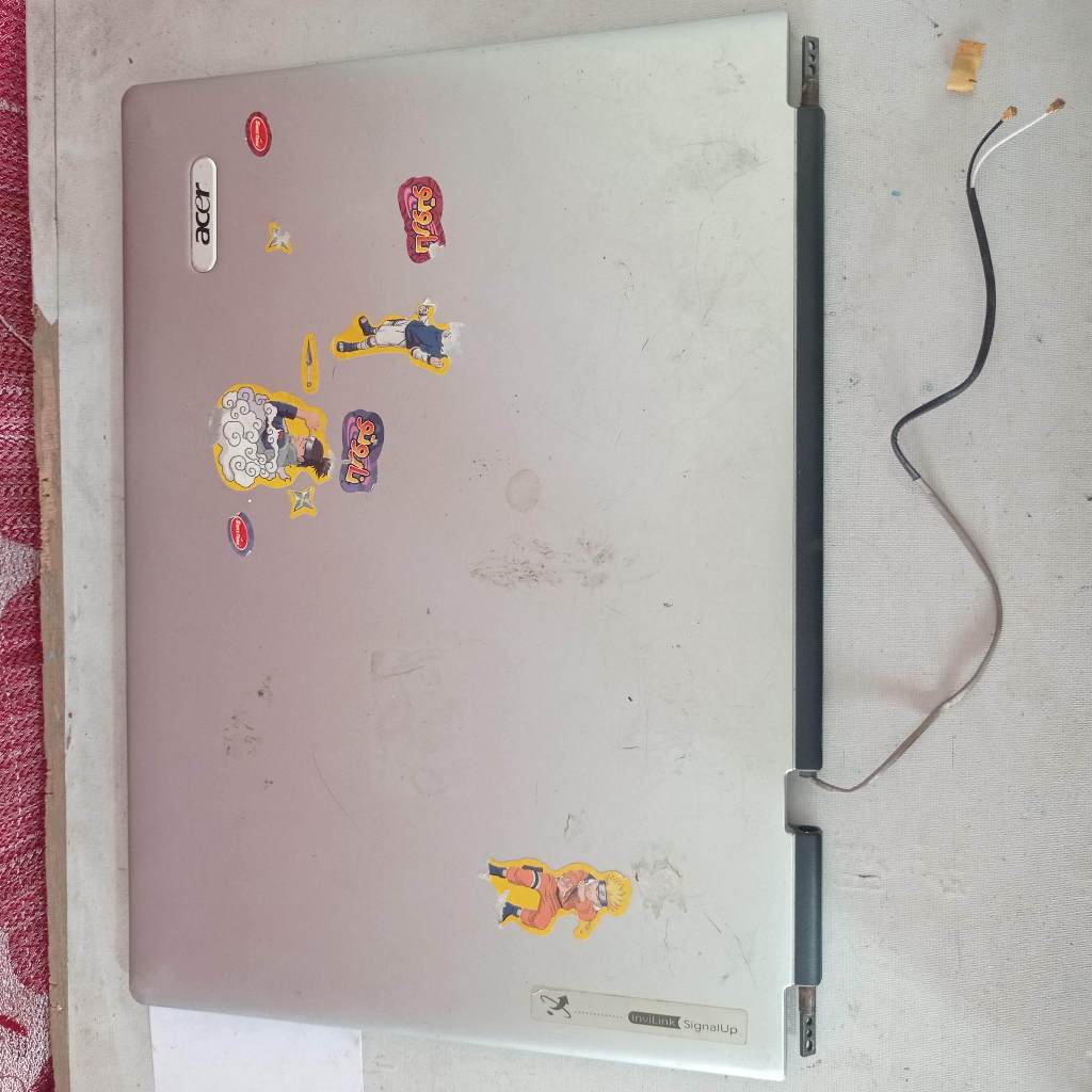 Casing Frame Layar LCD Laptop Acer Aspire 1640 Second Bekas 236