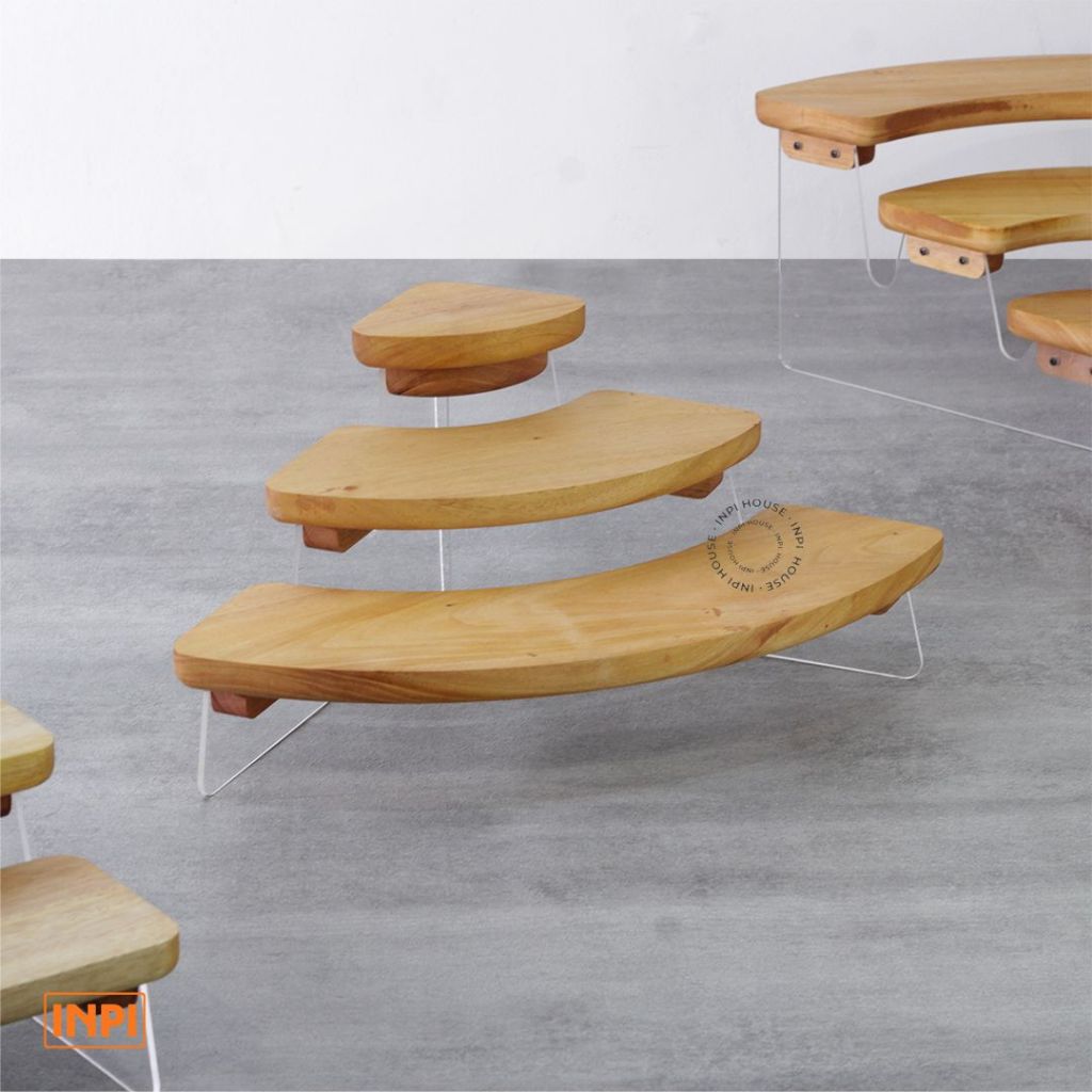 Rak Pajang Susun Display Pameran Rak Kayu Sudut - Lengkung