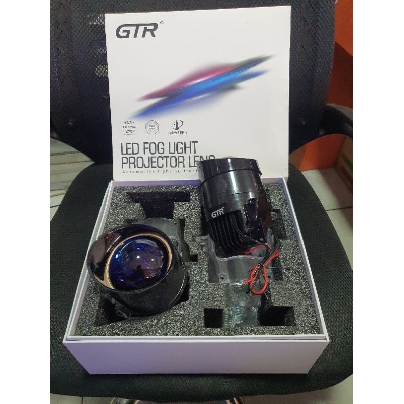 BILED FOGLAMP 3INCH 3WARNA GTR 40/50watt